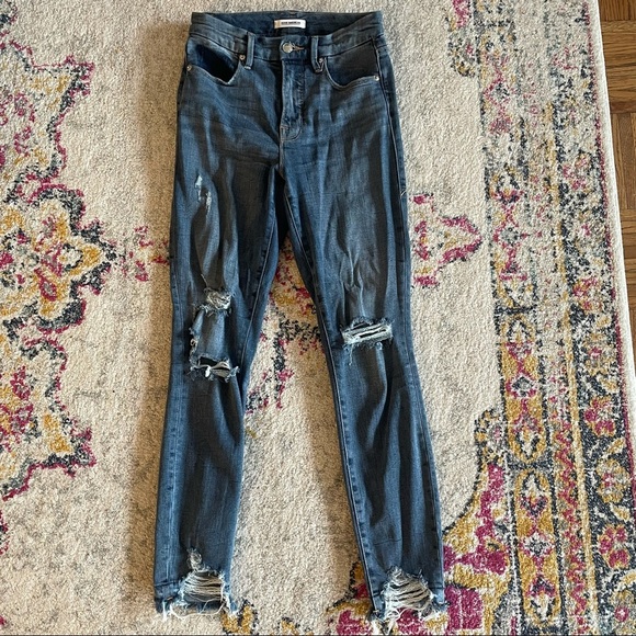 $175 Good American Good Waist Released Chew Jeans Size - High Rise Distressed - Picture 11 of 11
